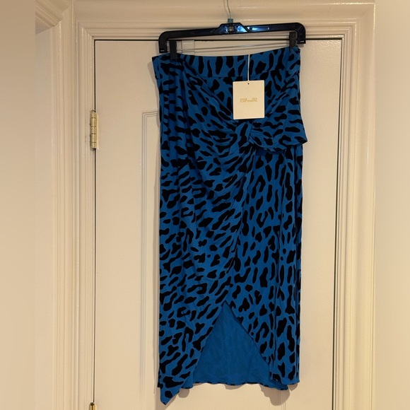 NWT Diane Von Furstenberg Garcel Leopard print midi skirt. Size Large - Picture 6 of 10